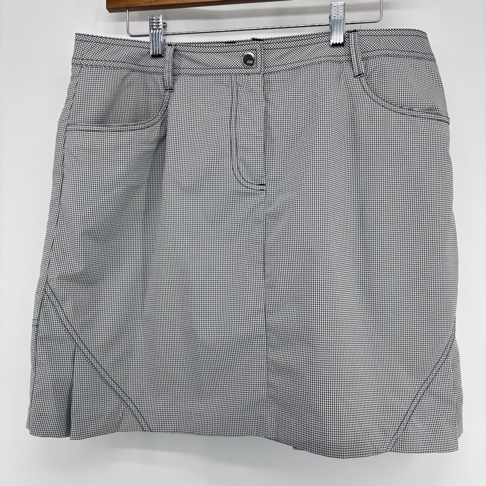 NVO Lanctot Performance Golf Skort Sz 10 Black Gingham Pleated 18”L‎ Pockets
